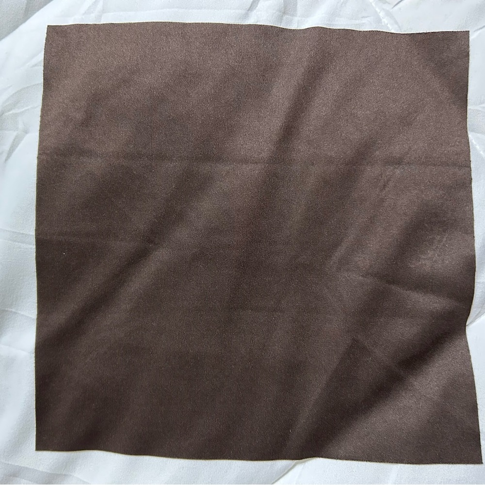 ⭐️FREE Persol Brown Sunglass Cleaner Cloth Eye Wear New - Picture 2 of 3